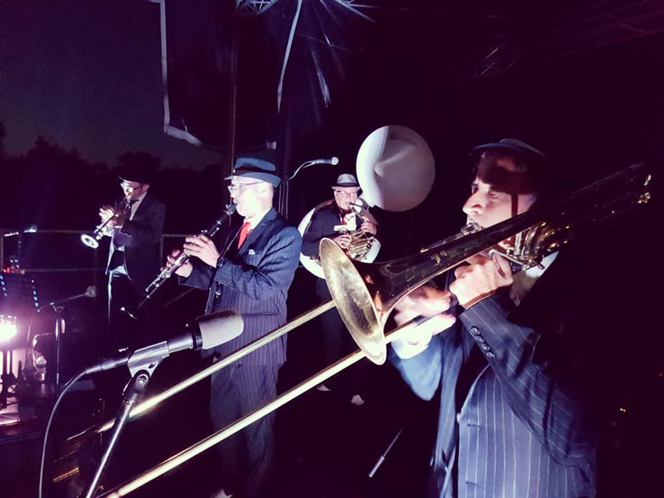 Mercredi 31 juillet 2019, le groupe ONLY NEW JAZZ BAND était en concert (en formule Quintet) au Parc des Prés Valet à St-Georges-d'Oléron (17), dans le cadre du Festival Océanophonies !