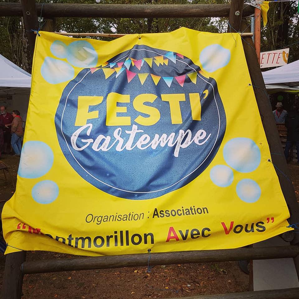 Dimanche 22 septembre 2019, le groupe ONLY NEW JAZZ BAND était en formule Quintet à Montmorillon (86) dans le cadre du festival Festi' Gartempe. Merci à Guy Gévaudan et son équipe !