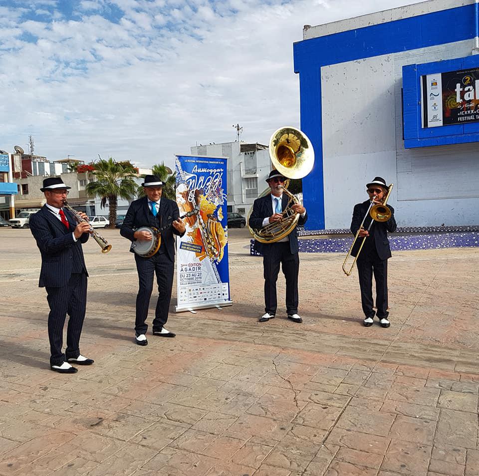 Anmoggar N' Jazz / Jour 1 : ONLY NEW JAZZ BAND en déambulation de 15h à 18h sur 4 sites d'Agadir (Place Al Wahda, place Cinéma Sahara, place Al Amal et place Plage Bleue), en préambule au festival !